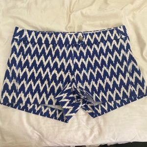 JCrew Stretch Short Blue White Pattern Zipper Button Closure